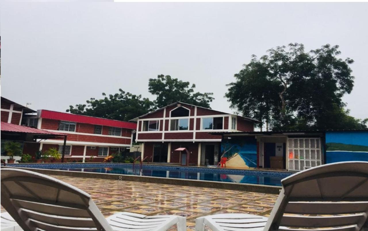 Sun Place Hosteria Las Tunas Exterior foto